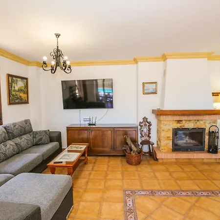 Villa Relax And Pool El Moral